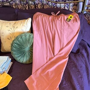 Carhartt Women's Pink Track Pants Scrubs